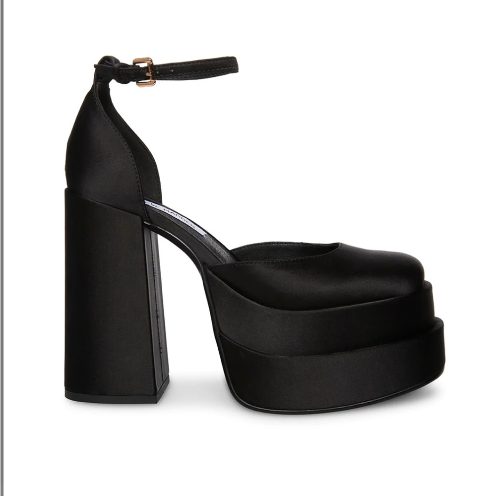Steve Madden Charlize
